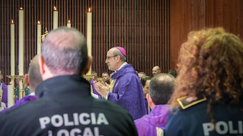 La misa funeral por las