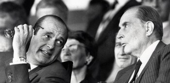 Chirac y Mitterrand. (Philippe Wojazer/Reuters)