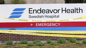 Un policía falleció y otro resultó gravemente herido tras tiroteo dentro de un hospital en Chicago