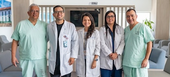 El nuevo centro evaluará cada caso de manera individual mediante una junta médica interdisciplinaria integrada por varios especialistas - crédito Hospital Internacional de Colombia