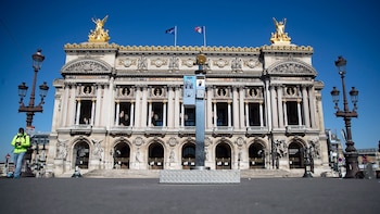Por una sustancia tóxica, la renovación de la histórica Ópera de París tomará más tiempo de lo previsto