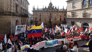 Más de mil personas se