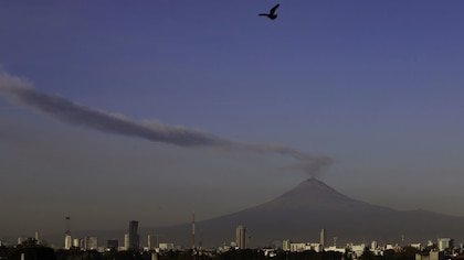Volcán Popocatépetl lanza 42 exhalaciones en las últimas horas; MAPA de las zonas donde caerá ceniza hoy 8 de mayo