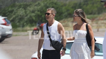 Las románticas fotos de Adrián