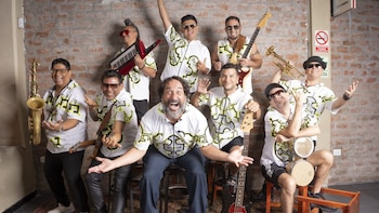 Bareto estrena versión de “Los caminos de la vida” con el ‘Loco’ Wagner como vocalista