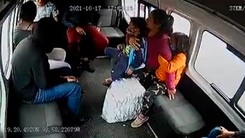 Cuando los asaltantes descendieron de