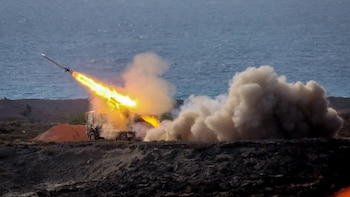 Irán reivindica ataques contra "bases de EEUU" en Kuwait y EAU tras los últimos bombardeos estadounidenses