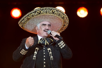 Fotografía de archivo del cantante mexicano Vicente Fernández. EFE/Fernando Aceves