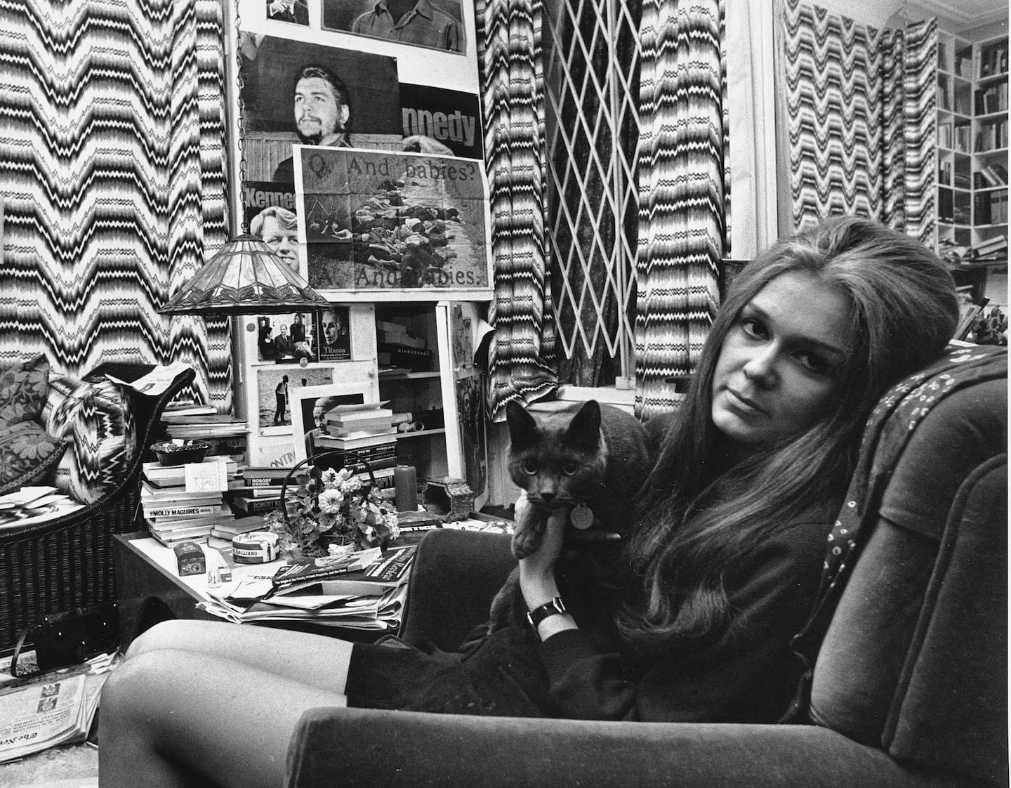 La señora Steinem en su apartamento de Nueva York en 1970 (AP)