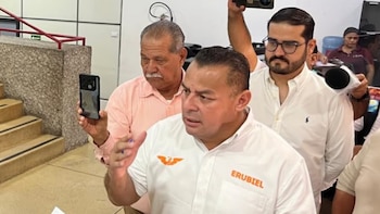 Movimiento Ciudadano denuncia “baño de sangre” en Tabasco, mientras que el gobierno se enfoca en su proyecto electoral 2030