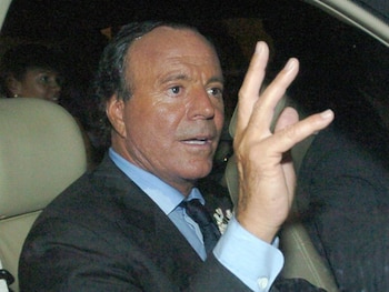 JULIO IGLESIAS PREGONERO DE LUJO EN FERIA DE MALAGA 2004
CULTURA EUROPA ESPAÑA SOCIEDAD
EUROPA PRESS REPORTAJES