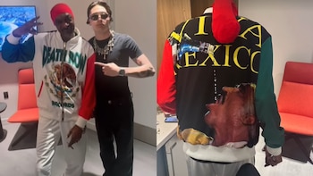 Con sudadera de Vicente Fernández