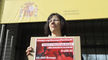 Sanidad recibe el 9 de abril a María Varela, paciente con metástasis que pide adelantar las mamografías a los 40 años