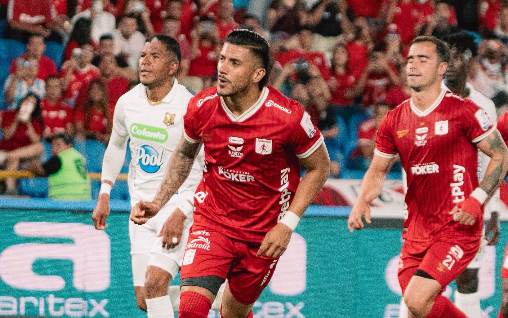 América de Cali continuó jugando en el estadio Pascual Guerrero, a pesar de que la gradería no era abierto en su totalidad, después del terremoto del 10 de agosto del 2026 - crédito @AmericadeCali/X