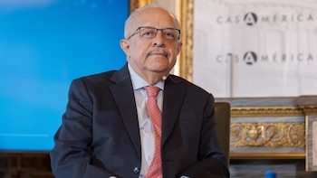 Ministro de Exteriores admite una "deuda" con los detenidos en las protestas de 2023 por la crisis electoral