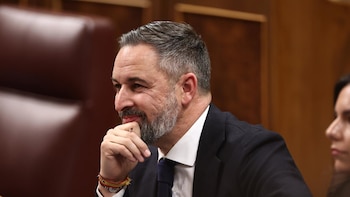 Abascal avisa que Sánchez está