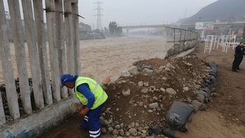 Ribera del río Rímac.