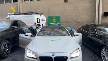 Uno de los vehículos recuperados