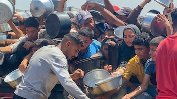 8 gazatíes muertos y 60