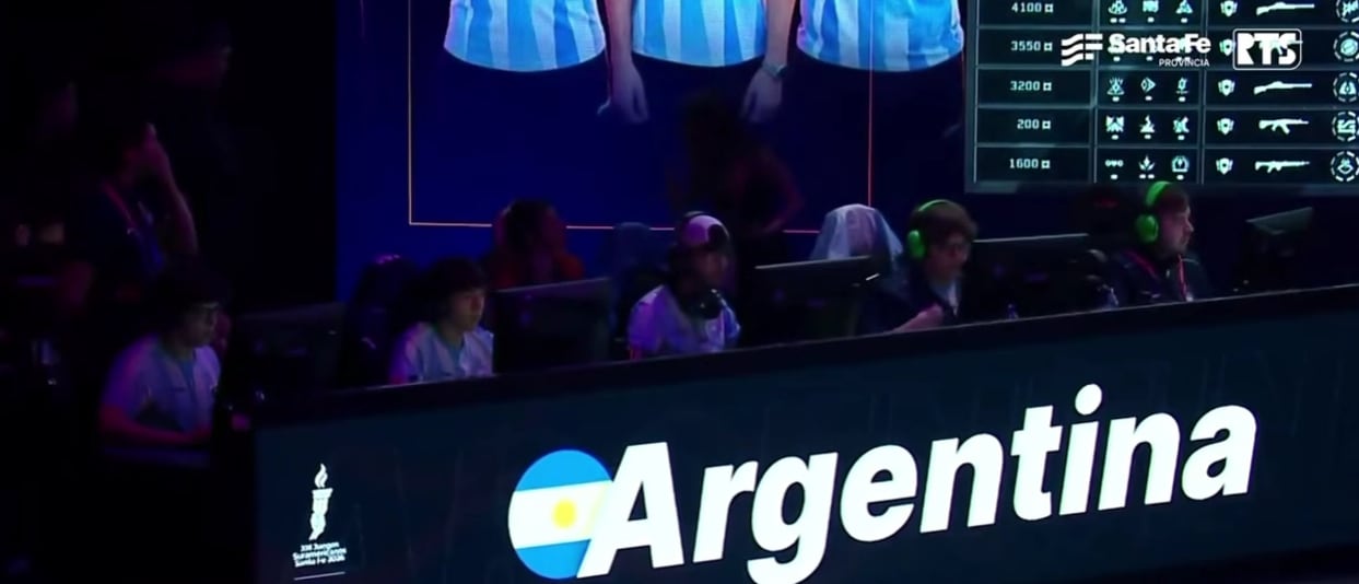 Los Juegos Suramericanos incorporaron por primera vez a los deportes electrónicos al medallero con la competencia masculina de Valorant (Infobae en Vivo)