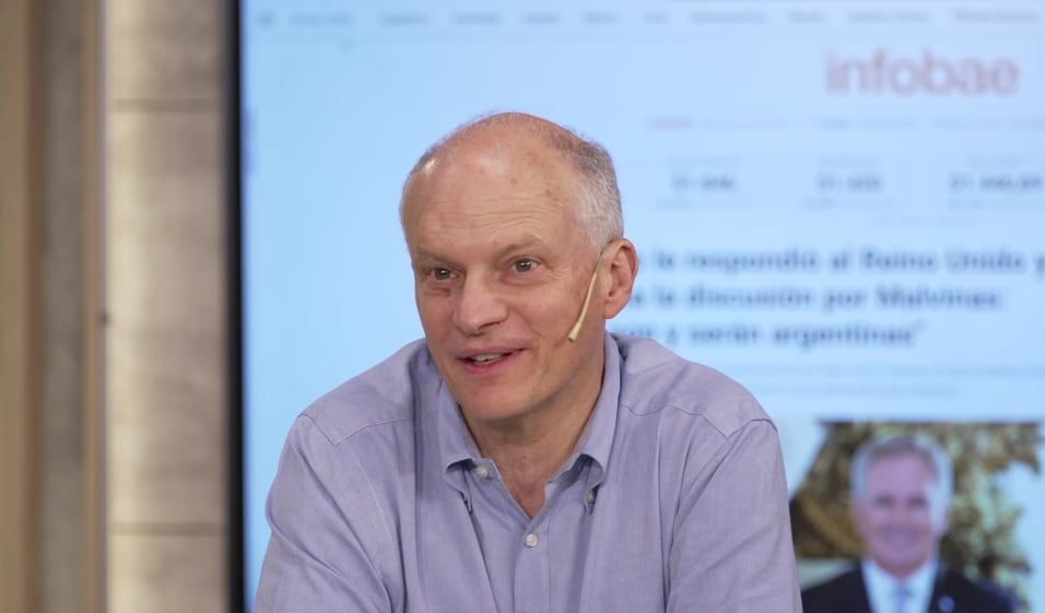 Según el exdirector del FMI, la imagen negativa del Fondo responde a percepciones erróneas y falta de comprensión sobre su funcionamiento (Infobae en Vivo)