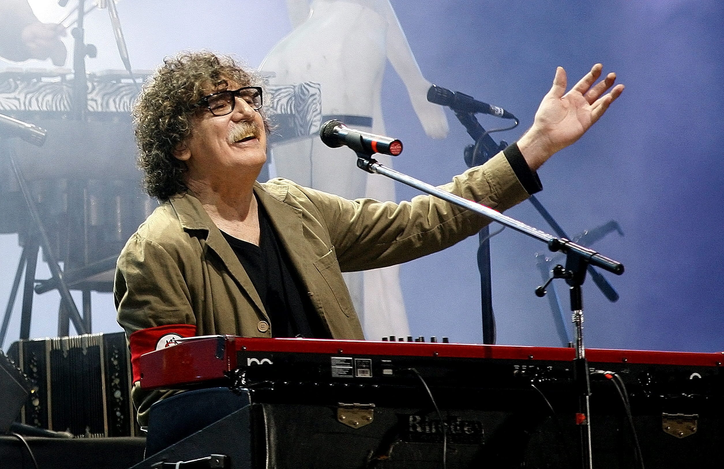 Charly García cumple 75 años, en vivo: el saludo de Lali Espósito y todos los mensajes a la gran figura del rock argentino