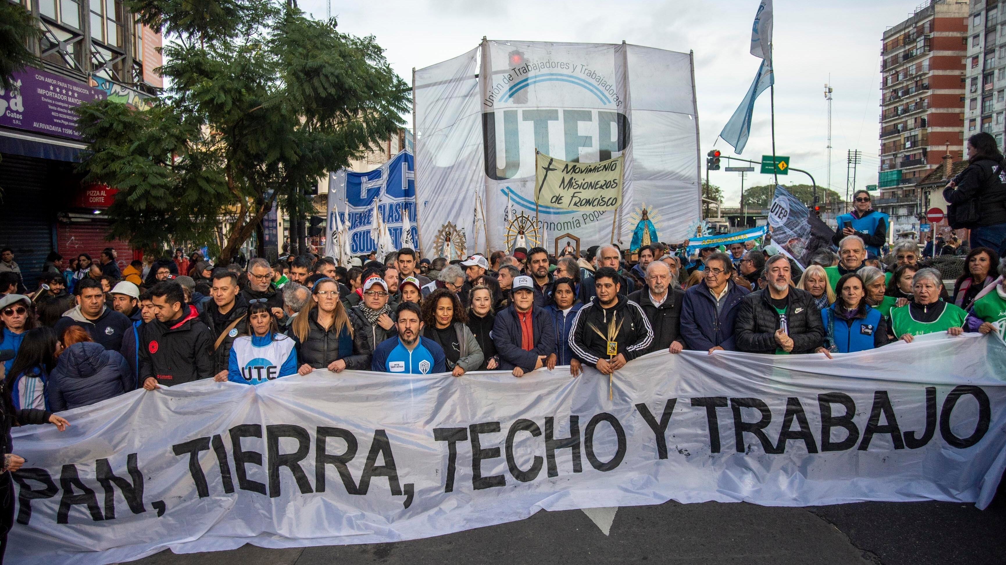 El 4 de diciembre los movimientos que integran la UTEP votaran medidas de fuerza contra el gobierno de Javier Milei (Foto: NA)