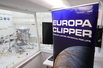 La mision Europa Clipper estudia