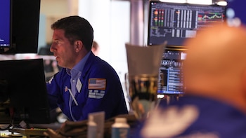 Cómo reaccionó el riesgo país a las negociaciones del Gobierno con organismos para garantizar el pago de deuda