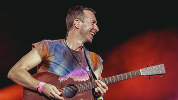 Coldplay interpretó una canción de