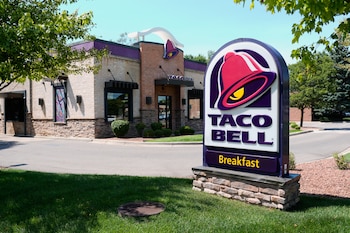Taco Bell había servido la lechuga luego retirada del mercado en algunos locales antes de eliminarla de sus menús (AP Foto/Paul Sancya)