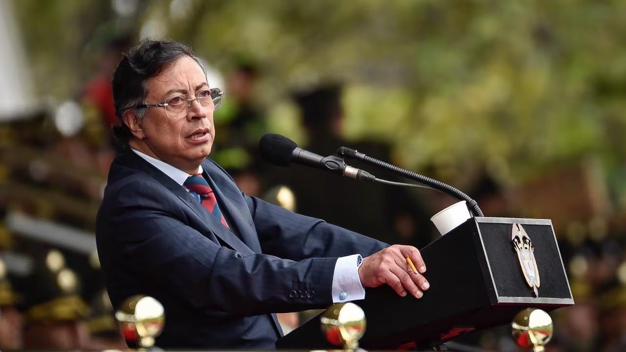 Andrea Petro habló del desgaste físico y mental que implicó la Presidencia para Gustavo Petro durante los cuatro años de gestión - crédito Colprensa