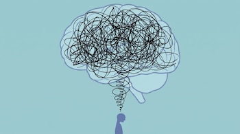 Fondo azul claro. Silueta de cabeza humana en perfil con espiral que conecta a un cerebro. El cerebro contiene múltiples líneas negras enredadas.