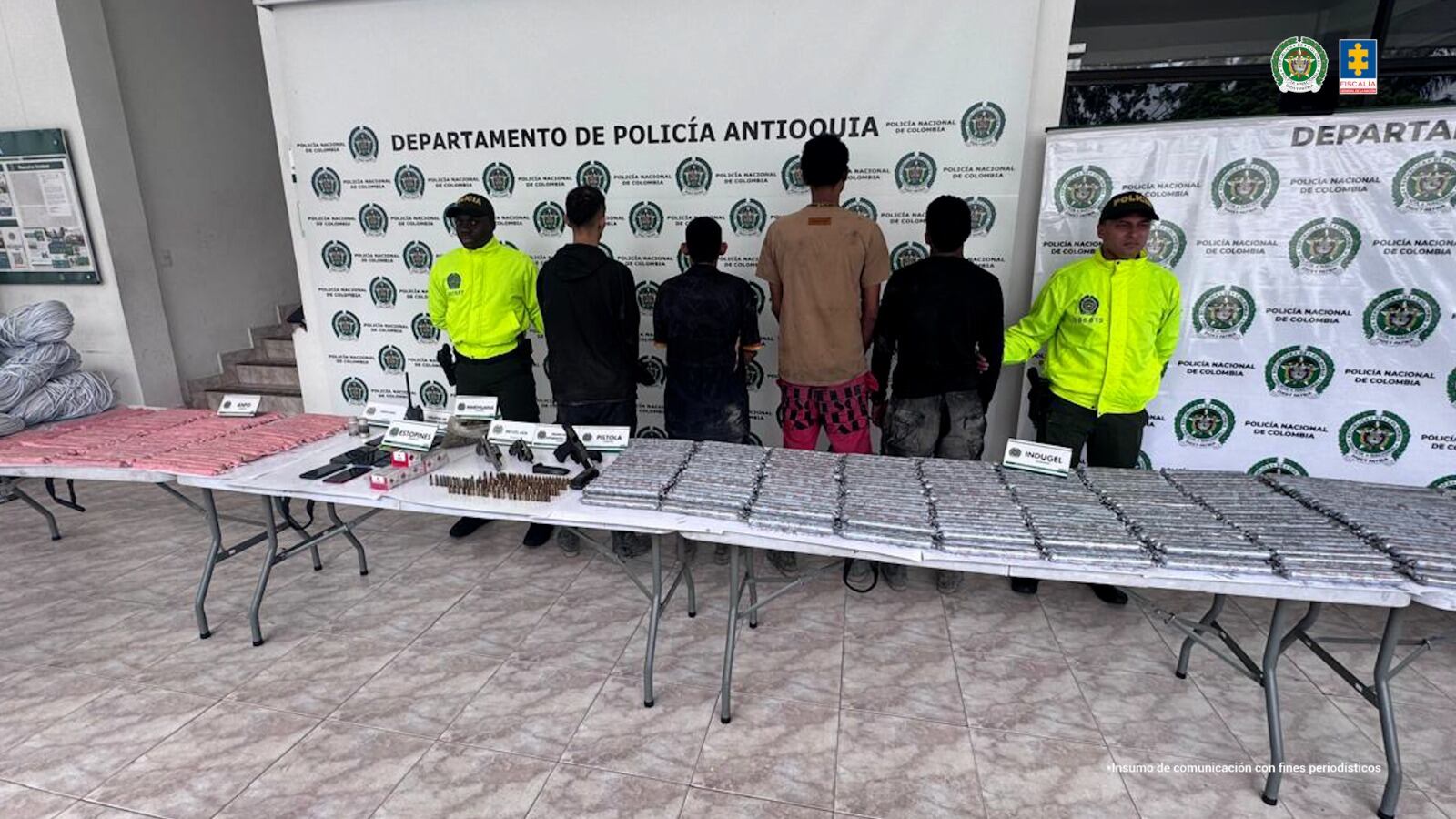 Cuatro personas fueron capturadas y judicializadas, entre ellas el administrador del complejo minero que invadía un área de explotación autorizada, que estaba a cargo de una multinacional extranjera - crédito Fiscalía