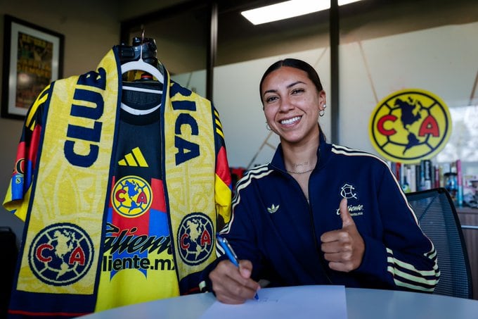 Mejía explicó que vivió dificultades personales fuera de las canchas y que su bienestar se deterioró en los últimos meses, pese a los logros con las Águilas. (X/ @AmericaFemenil)