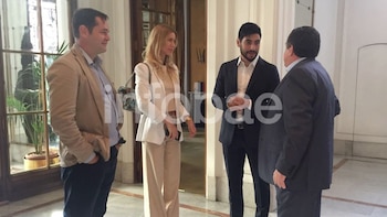 Guillermo Hirschfeld (Consejero de inversiones), Nicole Neumann, Facundo Moyano y Ramón Puerta, en Madrid