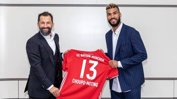 Choupo-Moting posa con la camiseta del Bayern Múnich (Europa Press)