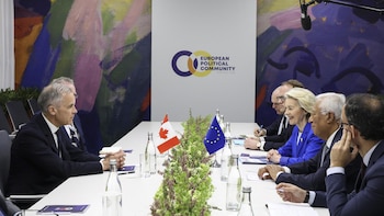 La UE recibe como un "aliado clave" a Canadá, primer país no europeo en la Comunidad Política Europea
