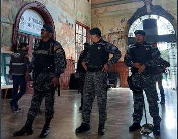 La Policía del Ecuador allanó
