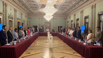 El Pleno del Ayuntamiento exige "apoyo a los médicos y atención a los pacientes"