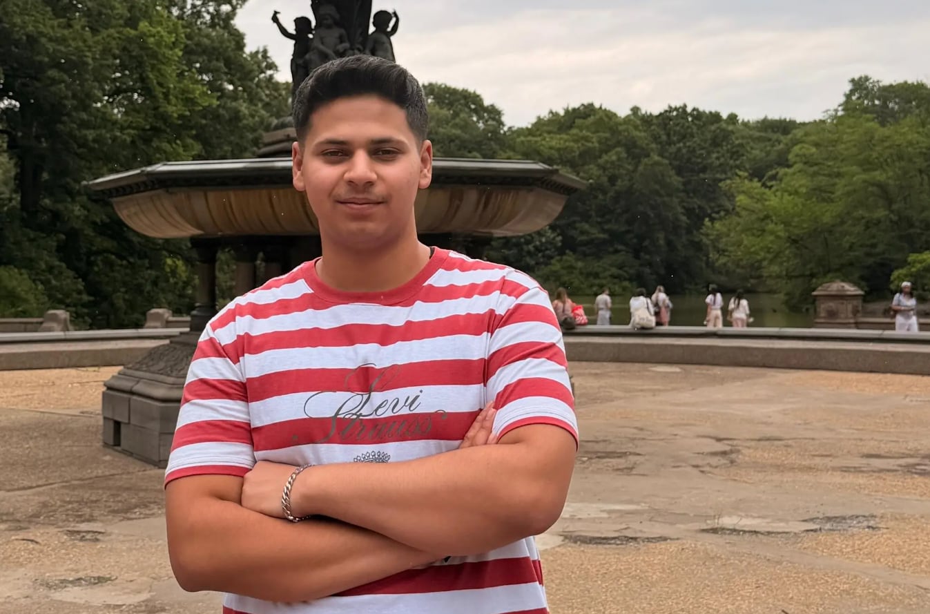 La familia Mahajan había viajado desde la India a Nueva York para celebrar la graduación de Romanch y su admisión en la Universidad Manipal de Jaipur (Foto familiar)