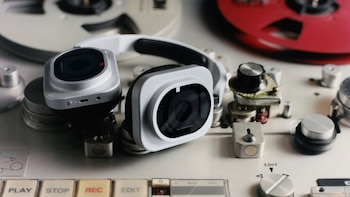 Tres drivers y sonido de estudio para el día a día: así son los nuevos auriculares Headphone (1) Pro de Nothing