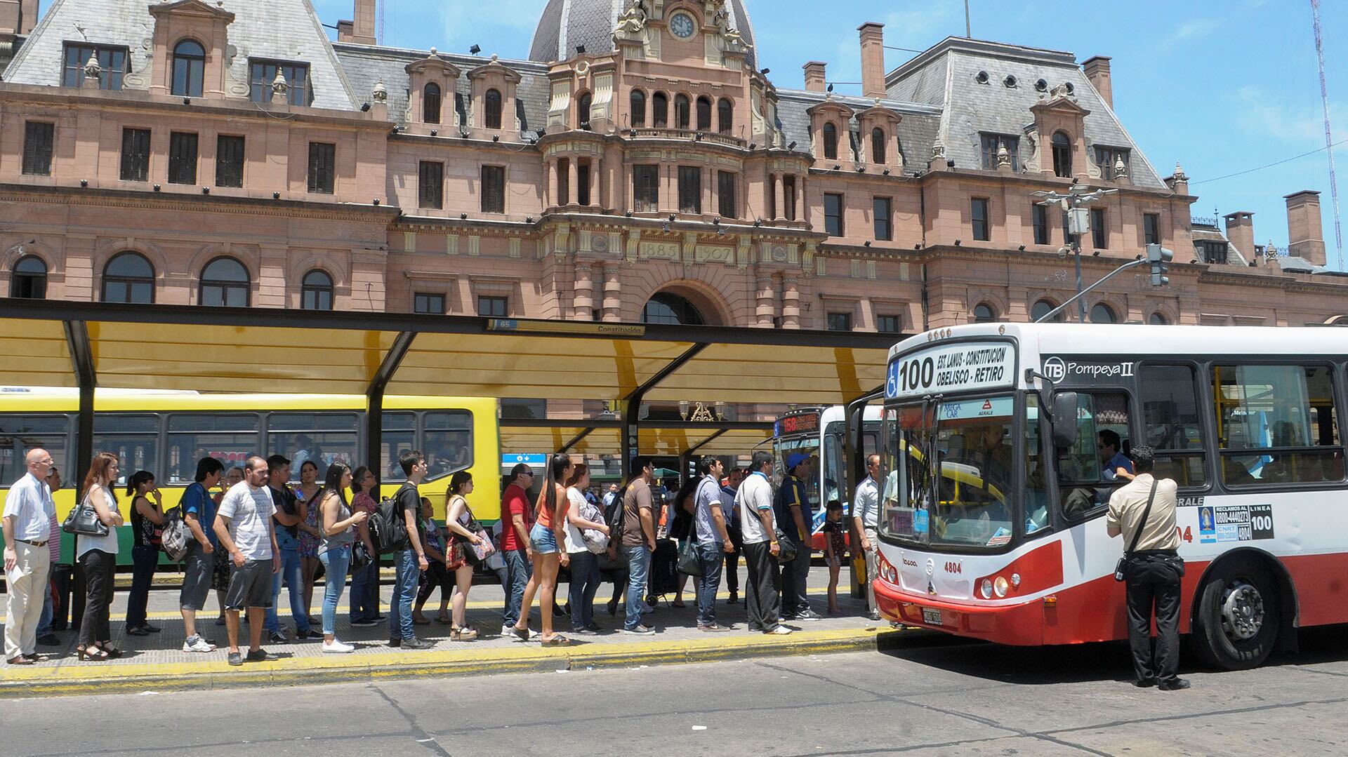 AAETA informó que el costo del boleto sin subsidio en el área metropolitana alcanzó los $1713 por viaje