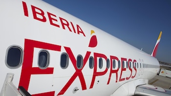 Iberia Express refuerza con más