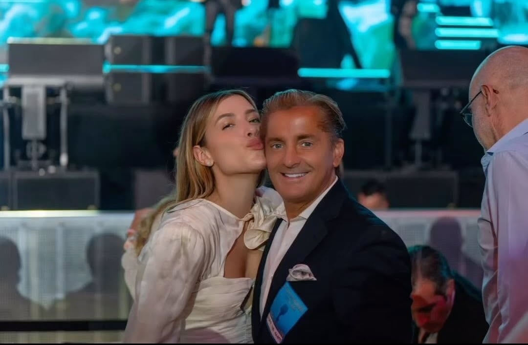 Alejandro Basteri y Michelle Salas han sido herméticos en torno al estado de salud de Luis Miguel. (abasteri / Instagram)