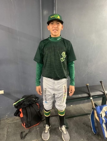 Con 17 años, Said Aguilar desarrolló su carrera en la generación 2025-2026 de la academia de Pericos, permaneciendo más de dos años bajo un riguroso esquema de entrenamiento. (X/ @Pericos_Oficial)