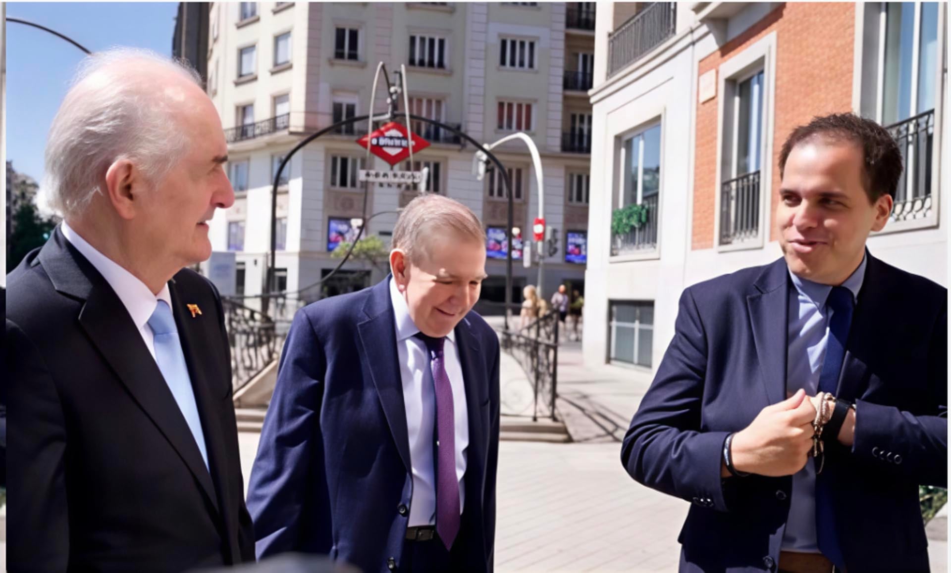 Antonio Ledezma, Edmundo González y Pedro Urruchurtu en una calle de Madrid y los tres perseguidos incluso fuera de Venezuela