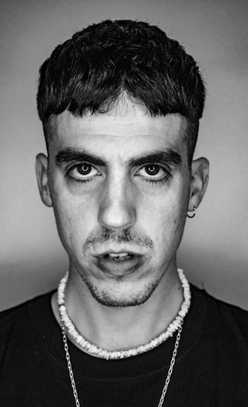 Julián Larquier Tellarini (Gonzalo Santagata