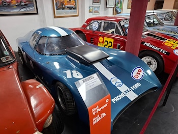 El Huayra-Ford hecho por Heriberto Pronello y que Carlos Reutemann y Carlos Pascualini corrieron en el Sport Portotipo