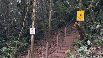 El sendero La Cruz permanece